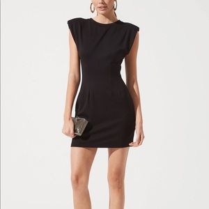 ASTR shoulder black dress